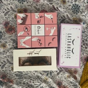 Lashes lashes lashes